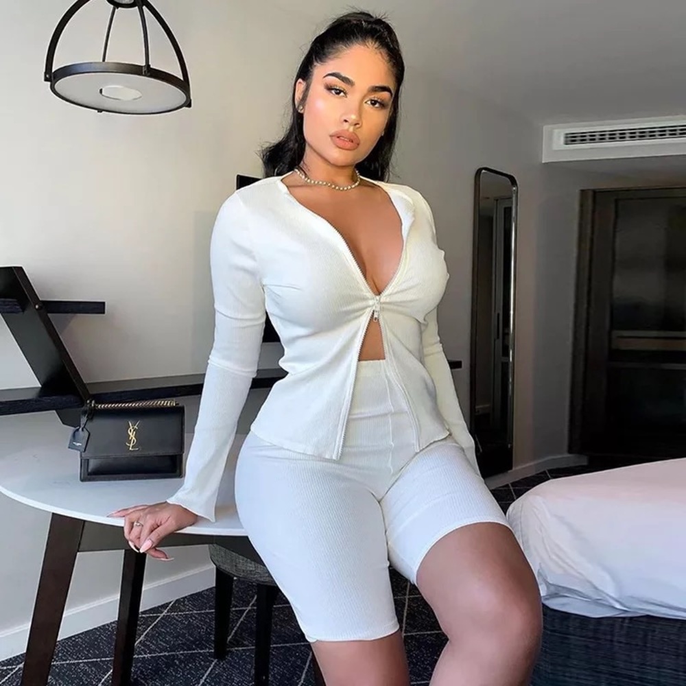 Ribbed Material Split Zip Two Piece Shorts Set